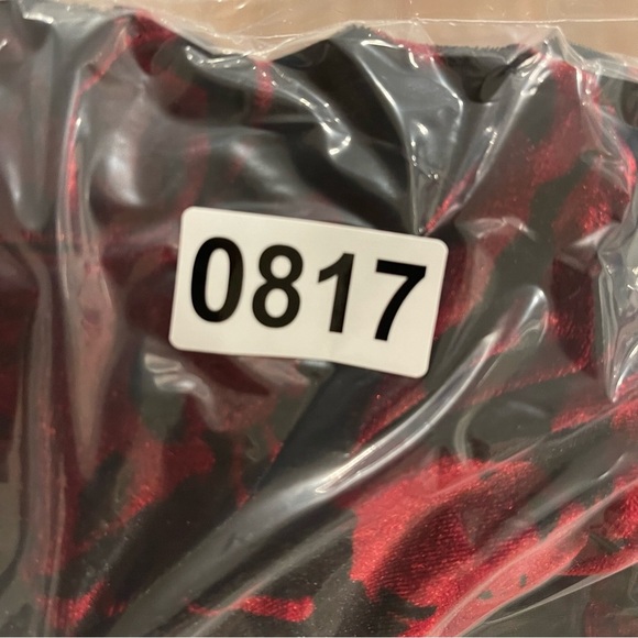 Vtg 90s Kathie Lee Velvet Button Up Women’s Large Black Red Floral Whimsigoth - Picture 10 of 10